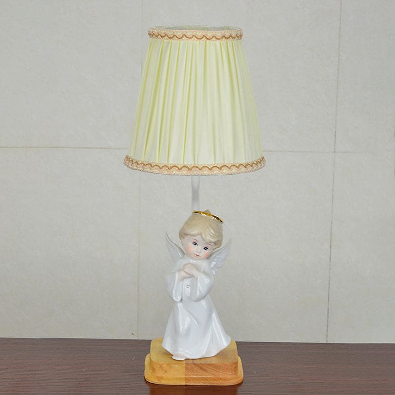 Klassieke Nachtkastlamp met Engel Decor – Sfeervolle Bedlamp voor Slaapkamer of Kinderkamer