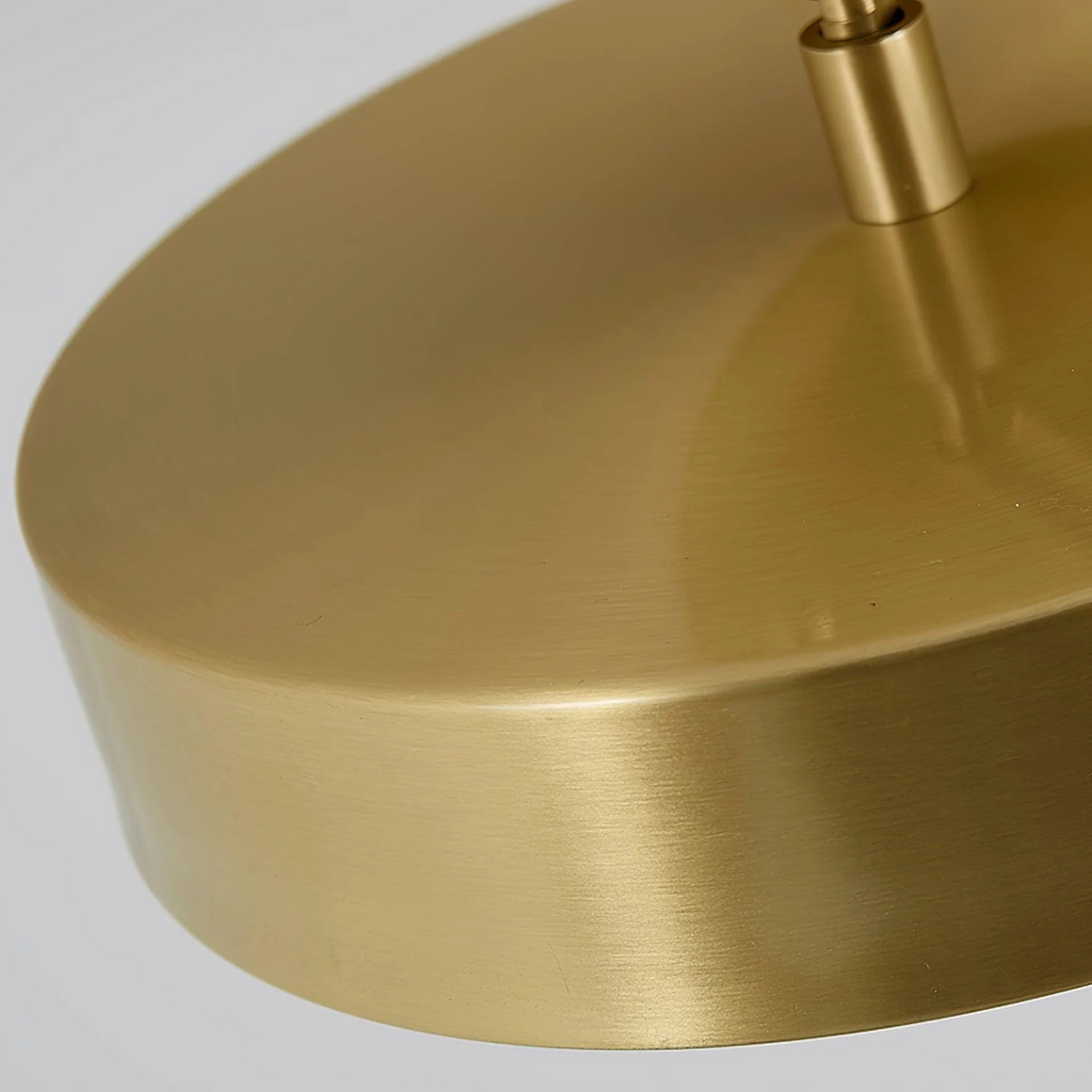 Gouden Draaibare Plafondlamp – Minimalistische Luxe voor elke Ruimte
