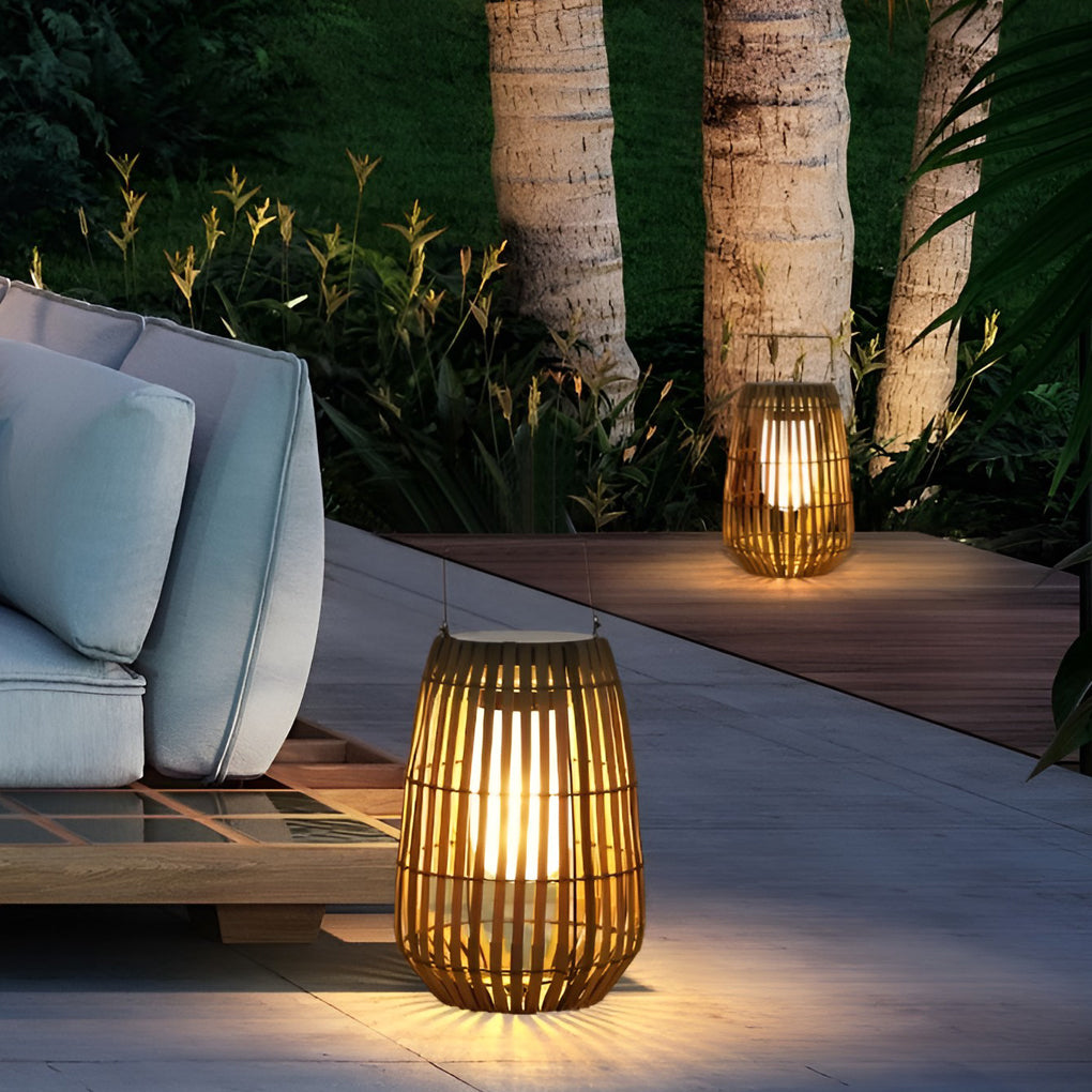 Liora Buitenlantaarn – Handgemaakte Rotan-Style Tuinlamp met Warm LED Licht