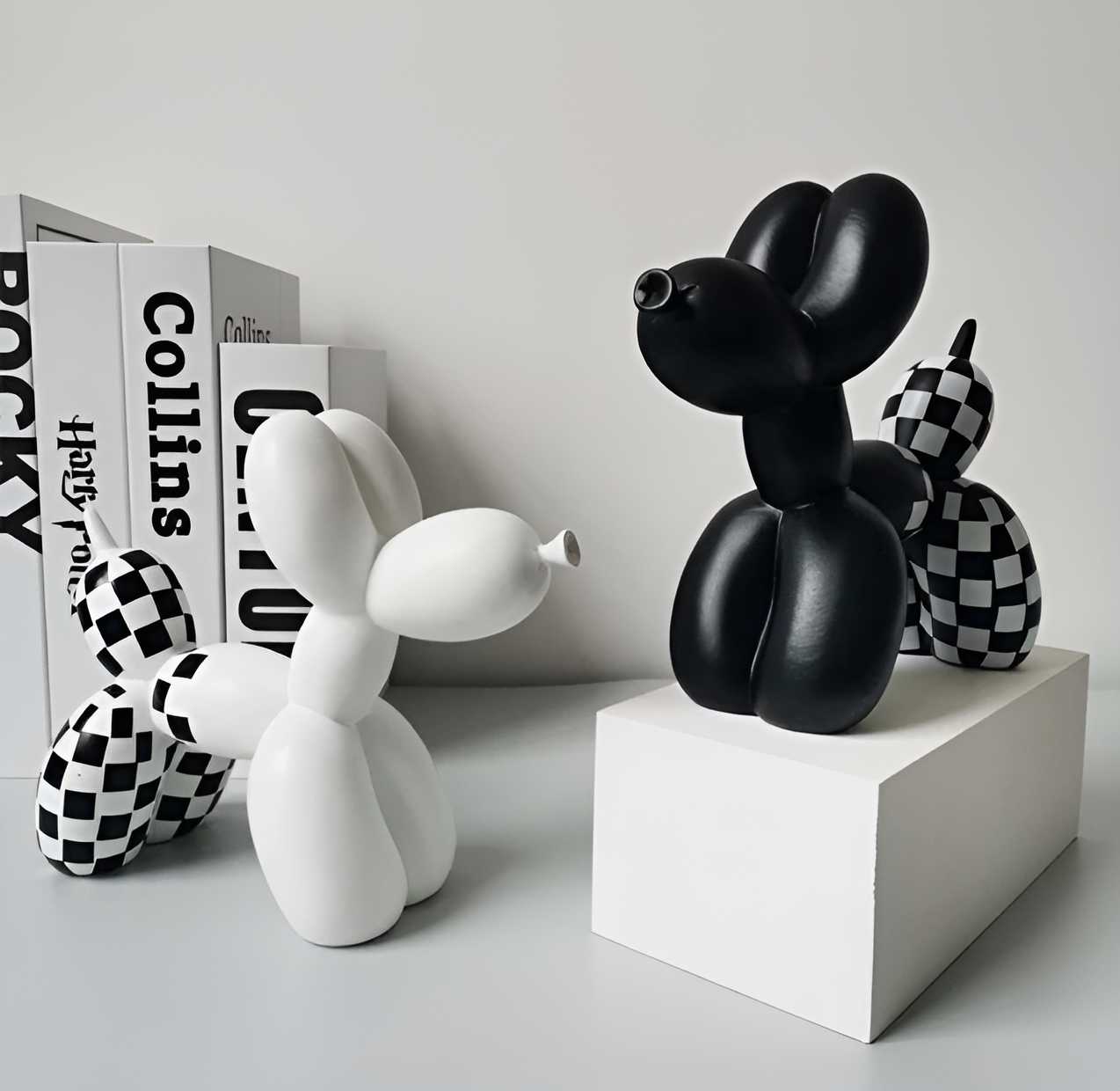 Ballonhond Decoratie – Speels Kunsthars Beeldje in Zwart of Wit – Modern & Veilig Interieuraccent