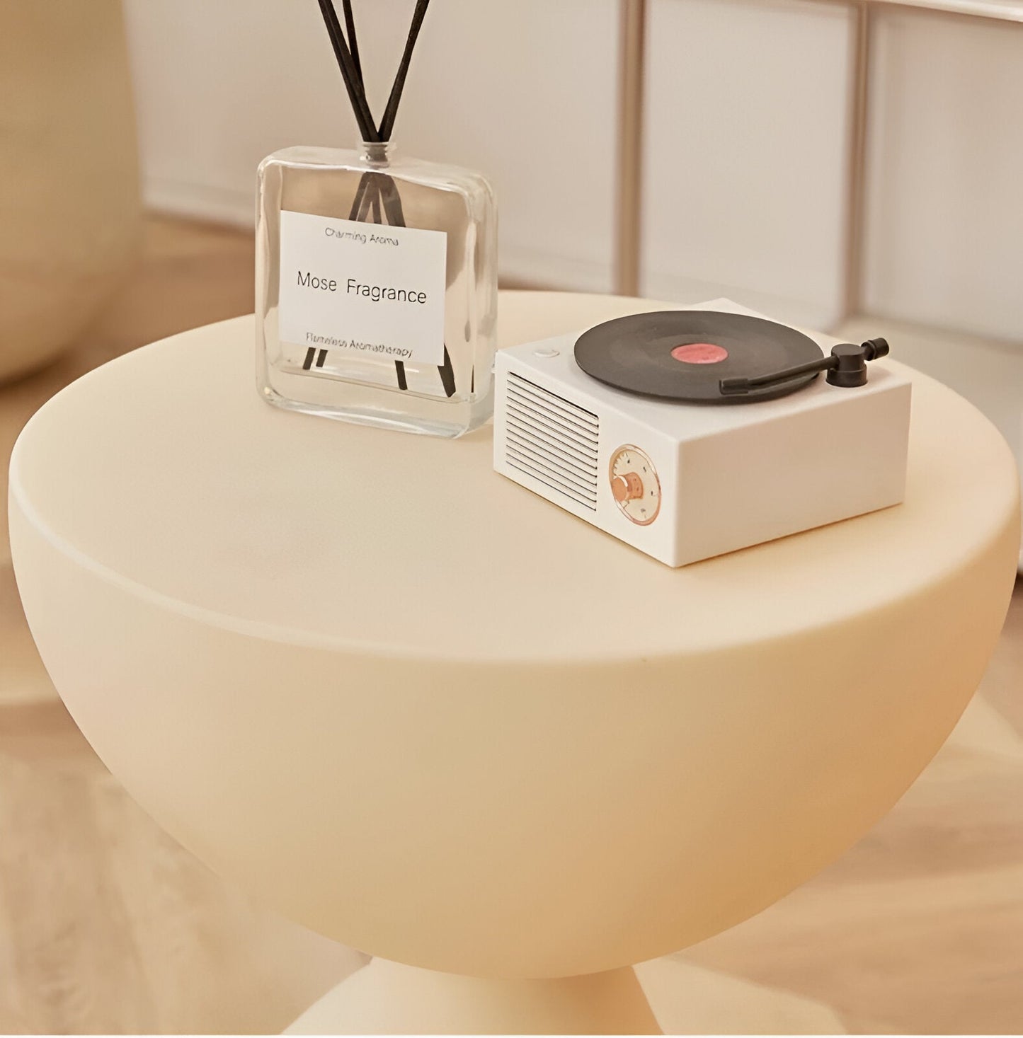 Lunaro bijzettafel – ronde minimalistische salontafel van kunststof in scandinavisch japandi design