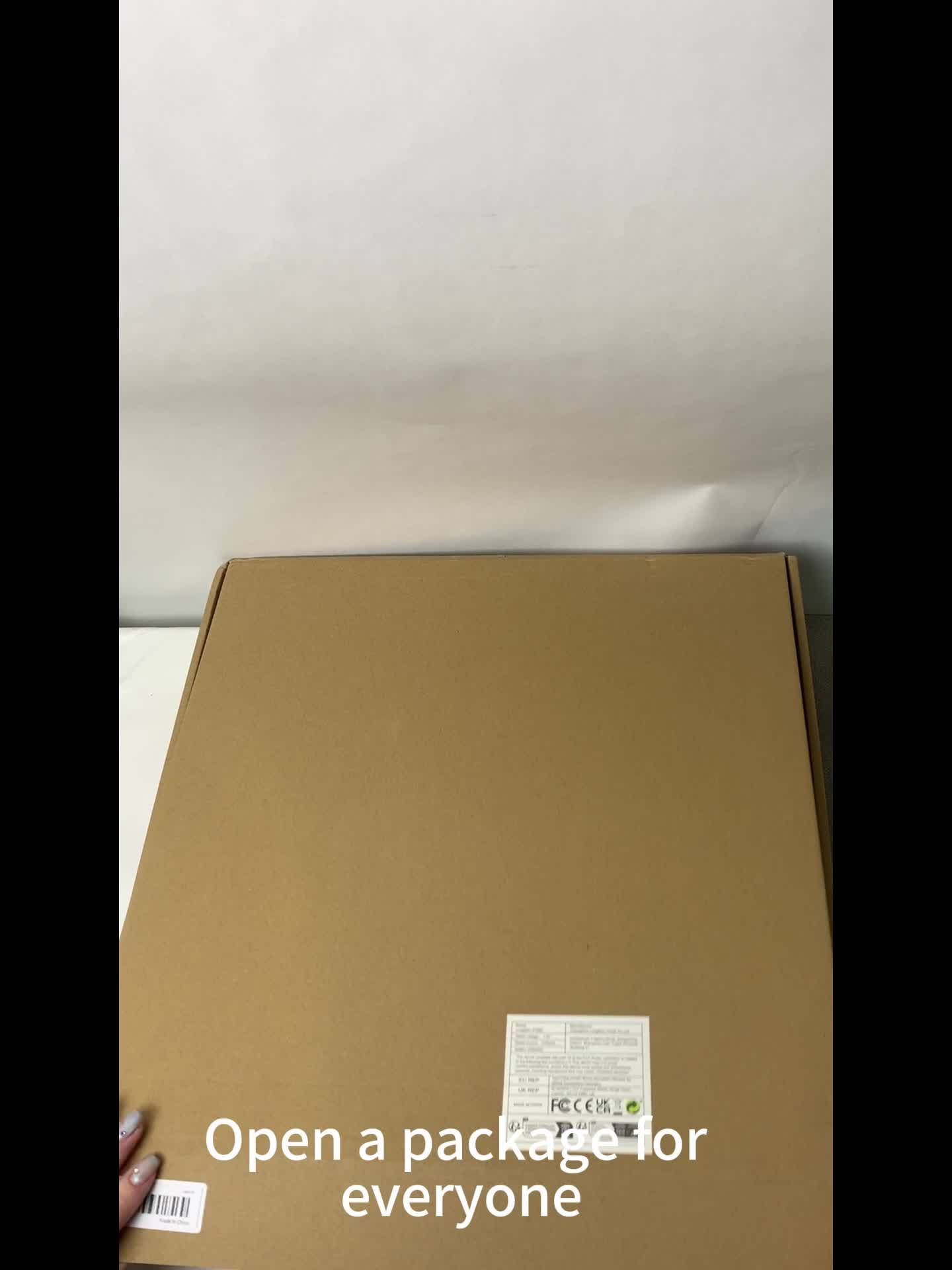 Stille Houten Wandklok – Moderne Klok met Realistische Houtstructuur & Tijdloos Design