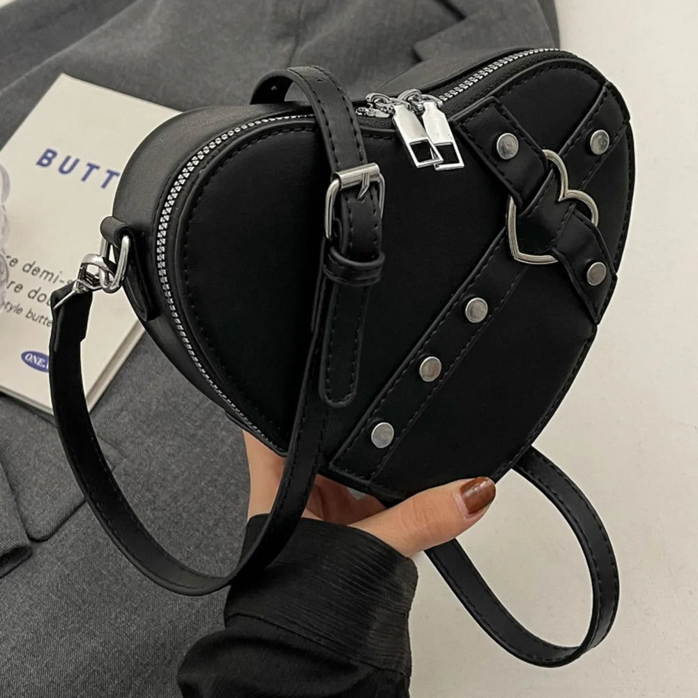 Dames tas – hartvormig, PU leer, rivet design, rood, crossbody