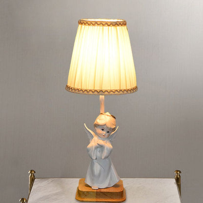 Klassieke Nachtkastlamp met Engel Decor – Sfeervolle Bedlamp voor Slaapkamer of Kinderkamer