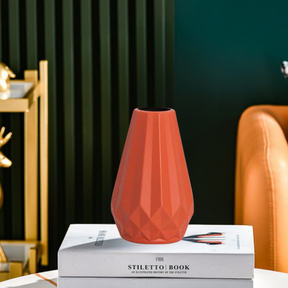Scandinavische Keramische Vaas – Minimalistische Stijl voor een Modern Interieur