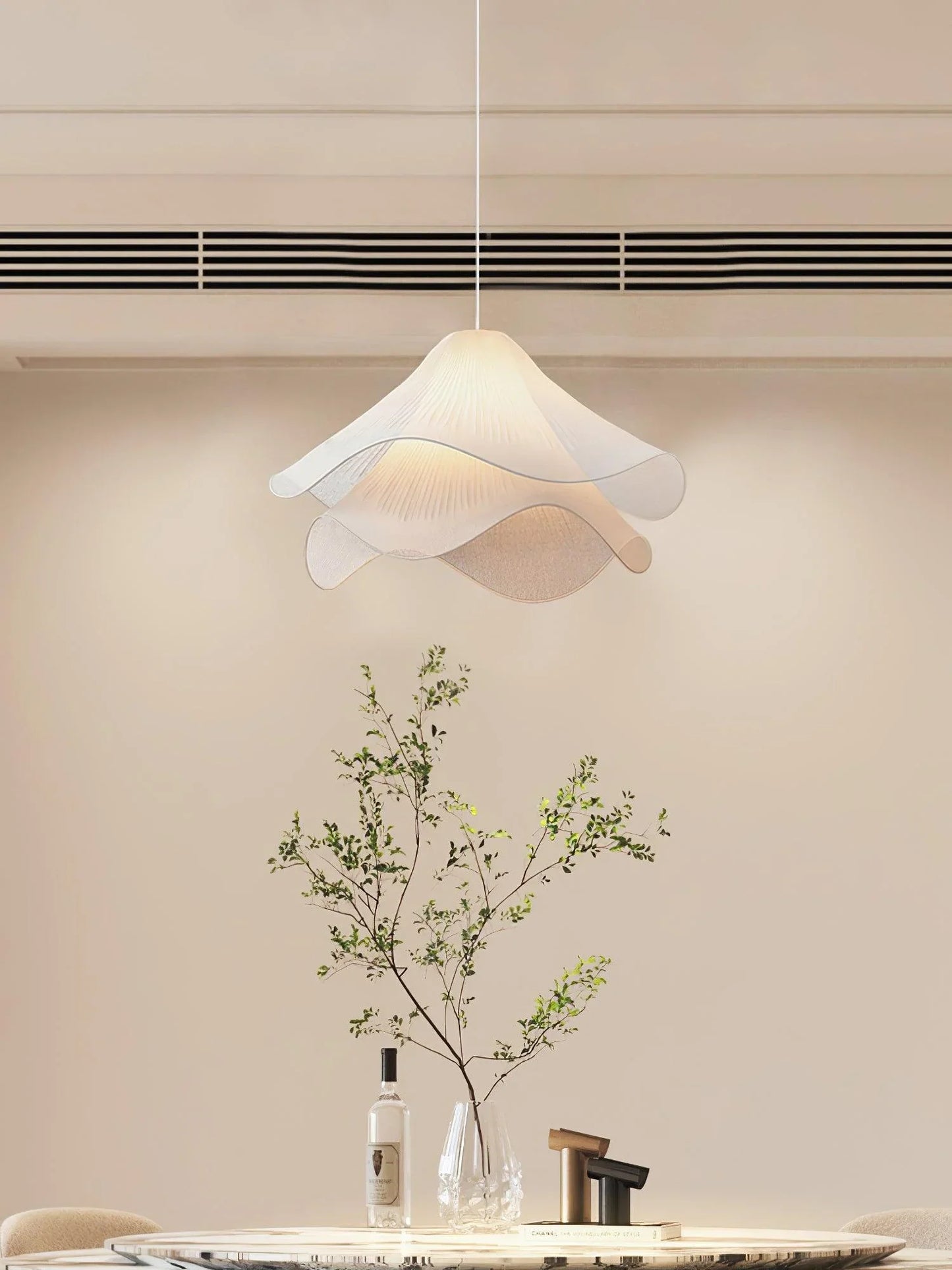 Amber Bloom Hanglamp – Elegante Textiele Verlichting met Bloemachtige Vorm