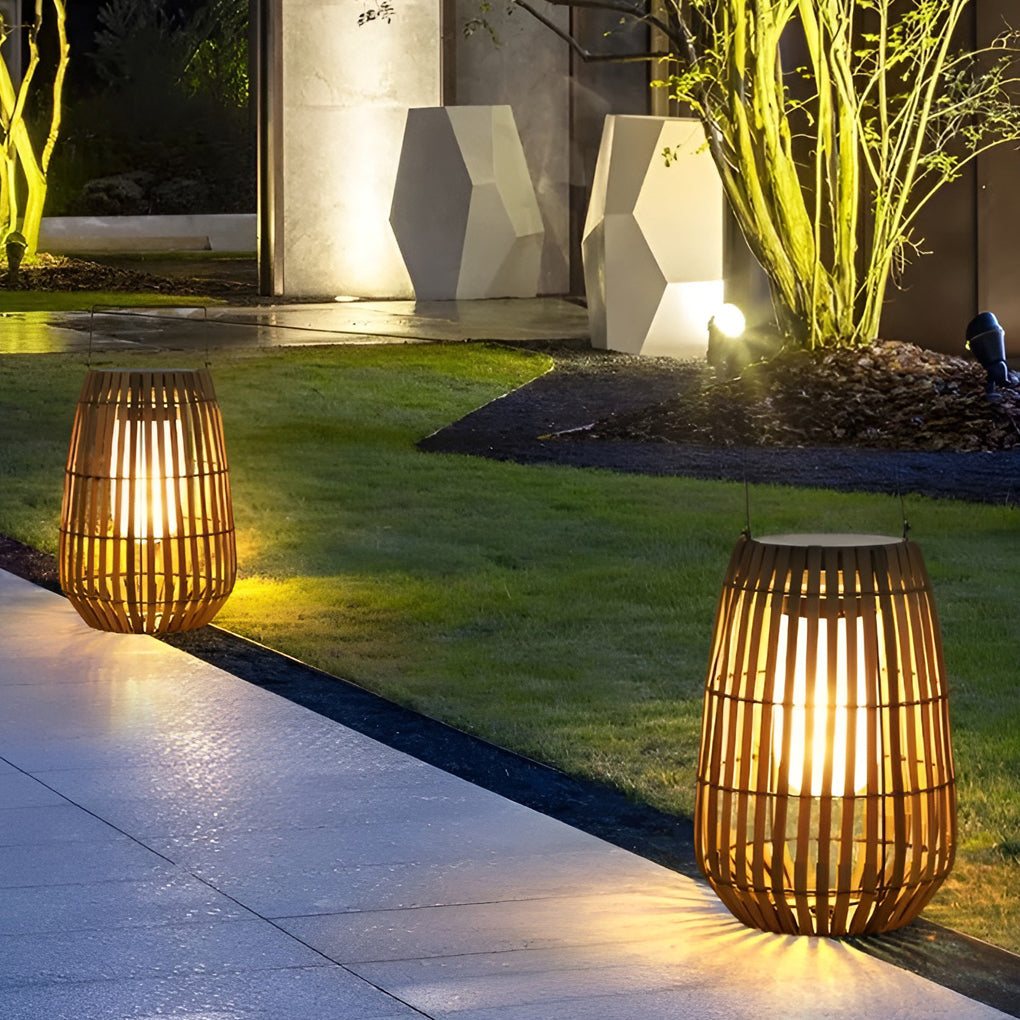 Liora Buitenlantaarn – Handgemaakte Rotan-Style Tuinlamp met Warm LED Licht