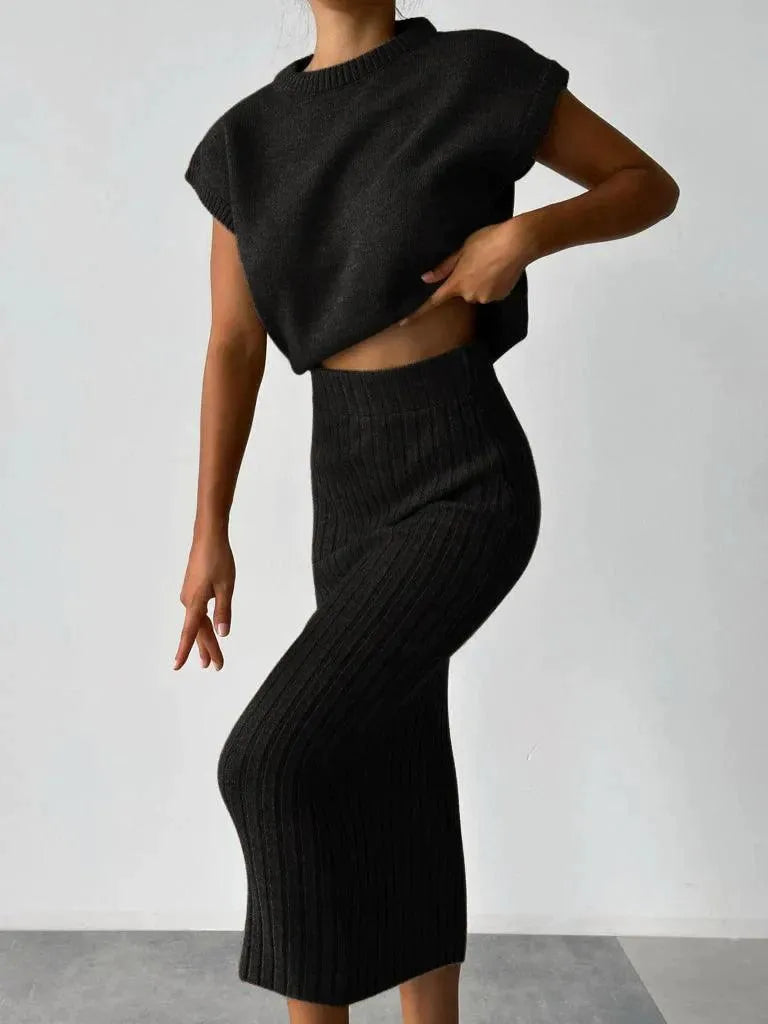 Emma | Stijlvolle Gebreide Crop Top en Rok 2