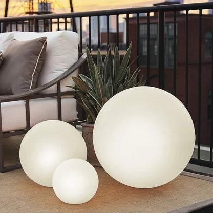 Aurora Garden Sphere – LED Buitenlamp met 16 Kleuren en Afstandsbediening