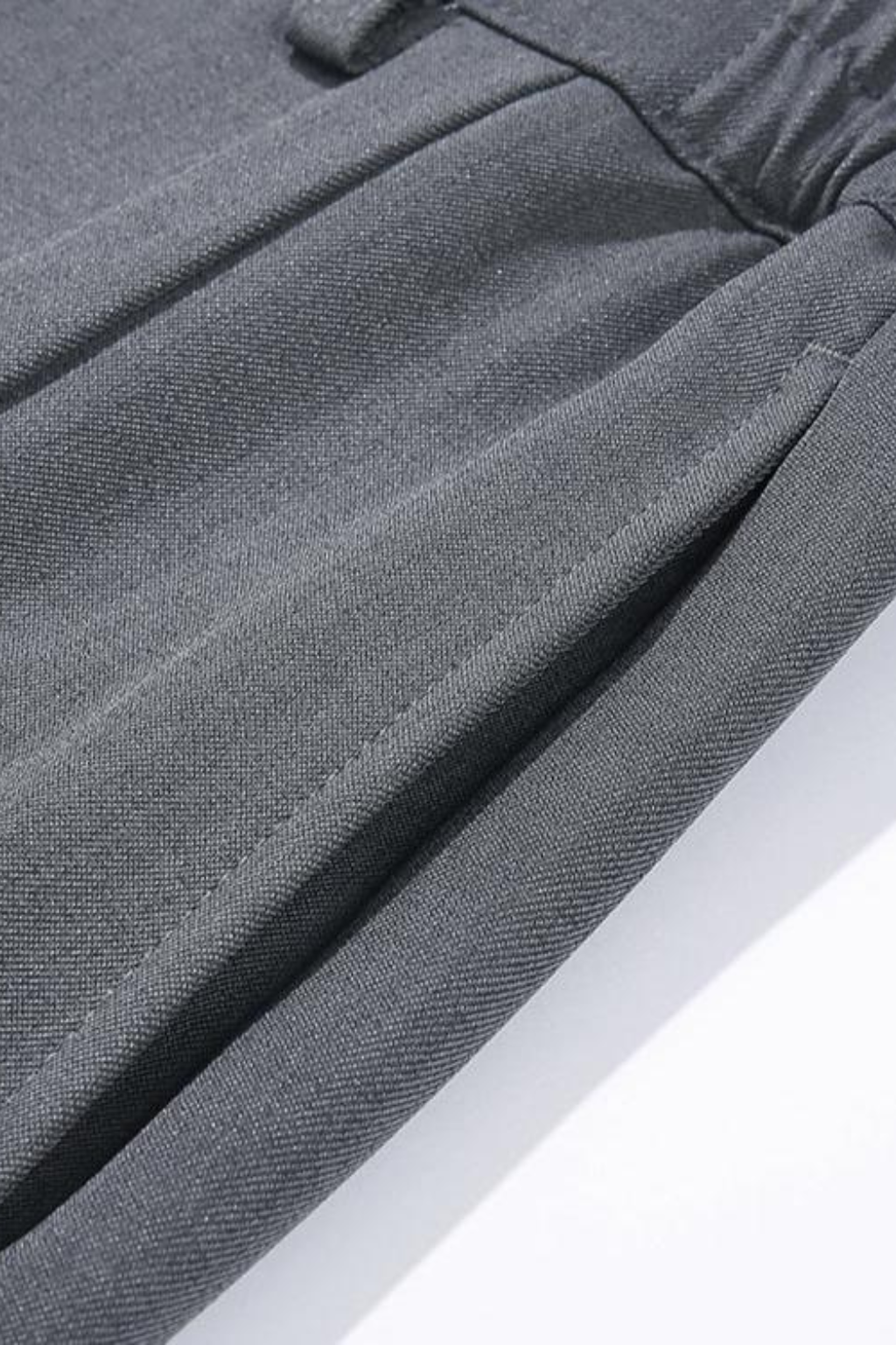 Wijde pantalon met plooien – Strak en moeiteloos stijlvol