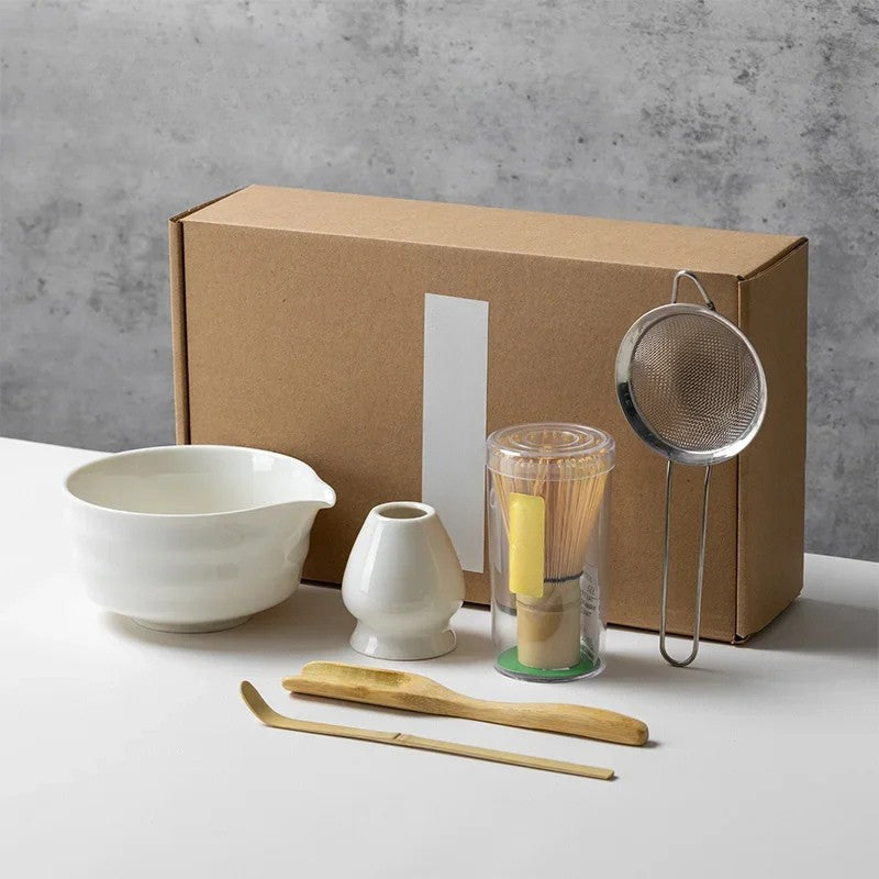 Matcha Theeset 6-delig – Complete Japanse Set met Matcha Kom, Bamboe Klopper, Lepel, Zeef & Houder | Handgemaakt Keramiek & Bamboe | Ideaal voor Ceremoniële Bereiding