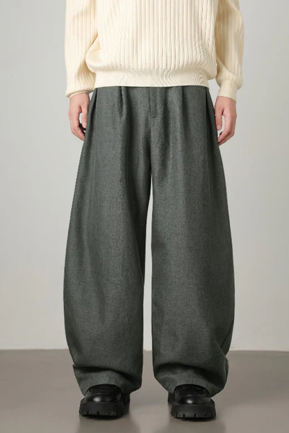 Hoge taille pantalon met riem – Sterk en stijlvol silhouet