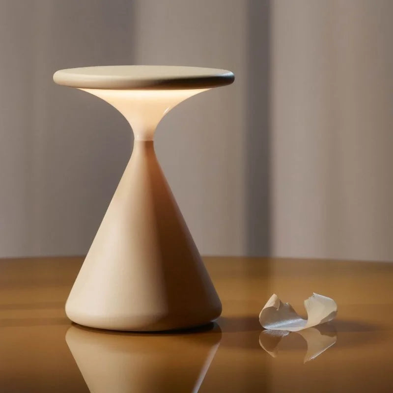 Dimbare LED tafellamp zonder snoer – Moderne acculamp in zand, wit en zwart