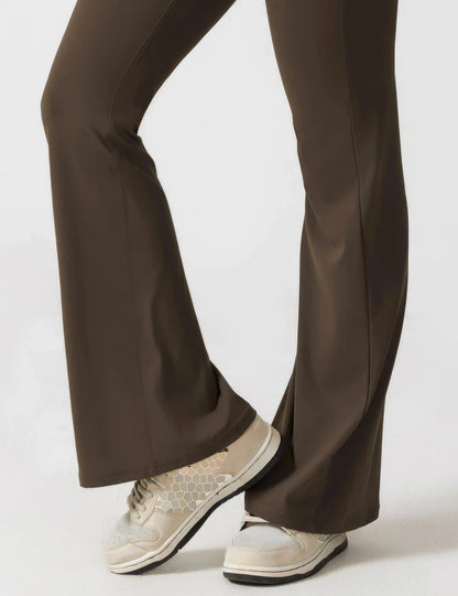 Emma | Elegante Jumpsuit met Uitlopende Pijpen 19