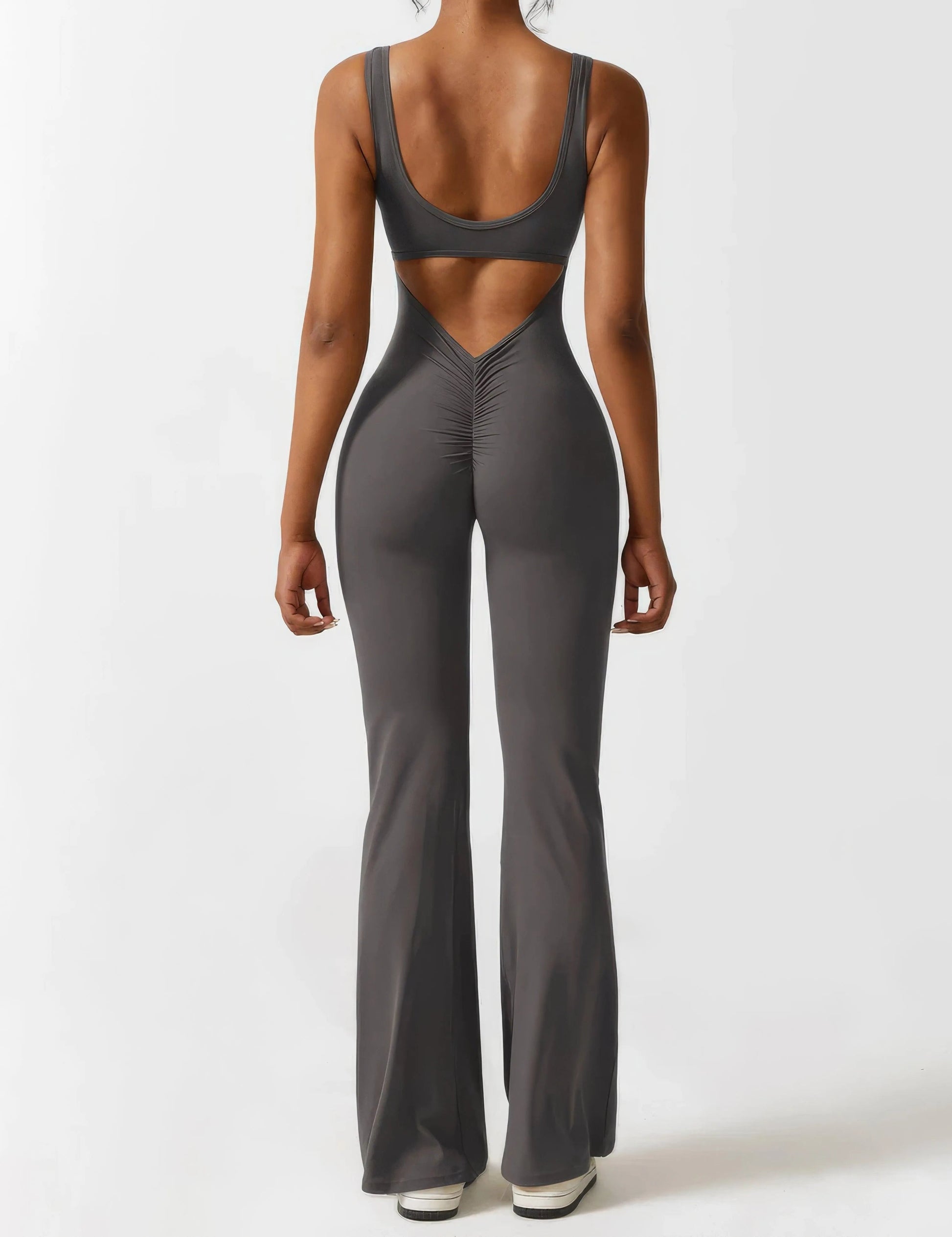 Emma | Elegante Jumpsuit met Uitlopende Pijpen 4