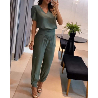 Emma | Elegante V-hals Blouse en Comfortabele Broek 1