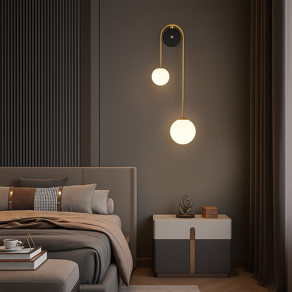 Bogen-Wandlamp in Messing – Gebogen Design | Moderne Wandverlichting van Glas & Messing voor Slaapkamer, Hal of Woonkamer