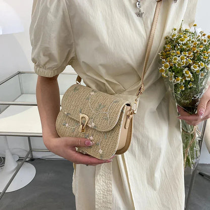 Dames schoudertas – stro, geborduurd, zomers design, lichtgewicht
