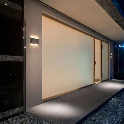 Auralis Wandlamp Buiten – Weerbestendige LED Verlichting voor Gevels en Terrassen
