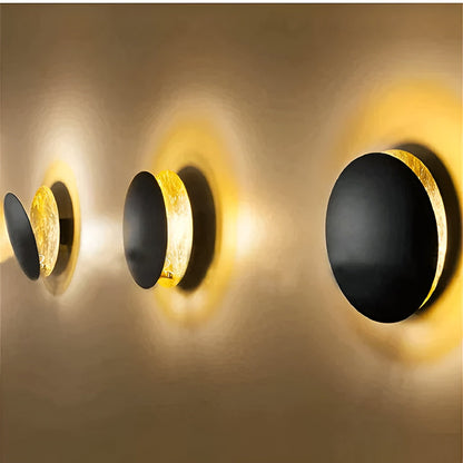 Celestial Glow – 360° Draaibare LED-Wandlamp voor Tijdloze Sfeer