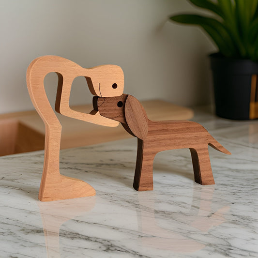 Paws of Love – Handgemaakte Houtsculptuur van Hond en Mens – Symbool van Eeuwige Verbondenheid