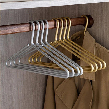 Luxe Metalen Kleerhangers – Mattgoud & Zilver Design, Ruimtebesparend en Extra Stevig (Set van 5)