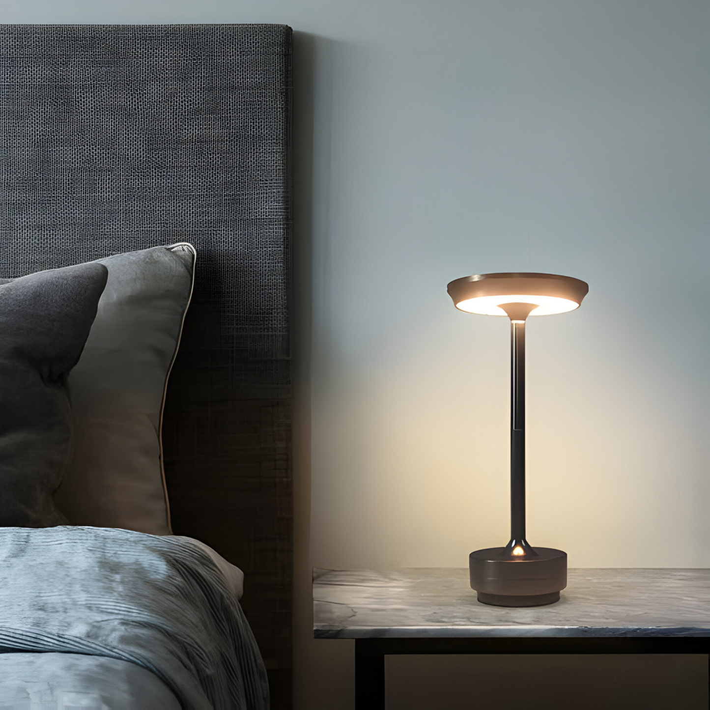 Lumora tafellamp – draadloze designlamp met touchbediening en dimbaar ledlicht