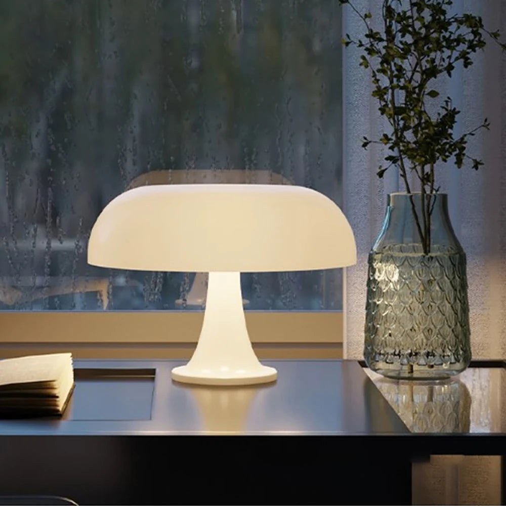 Oplaadbare Tafellamp met Dimbare Driekleurige Verlichting - Modern Bauhaus Design, USB-C, Duurzaam Materiaal
