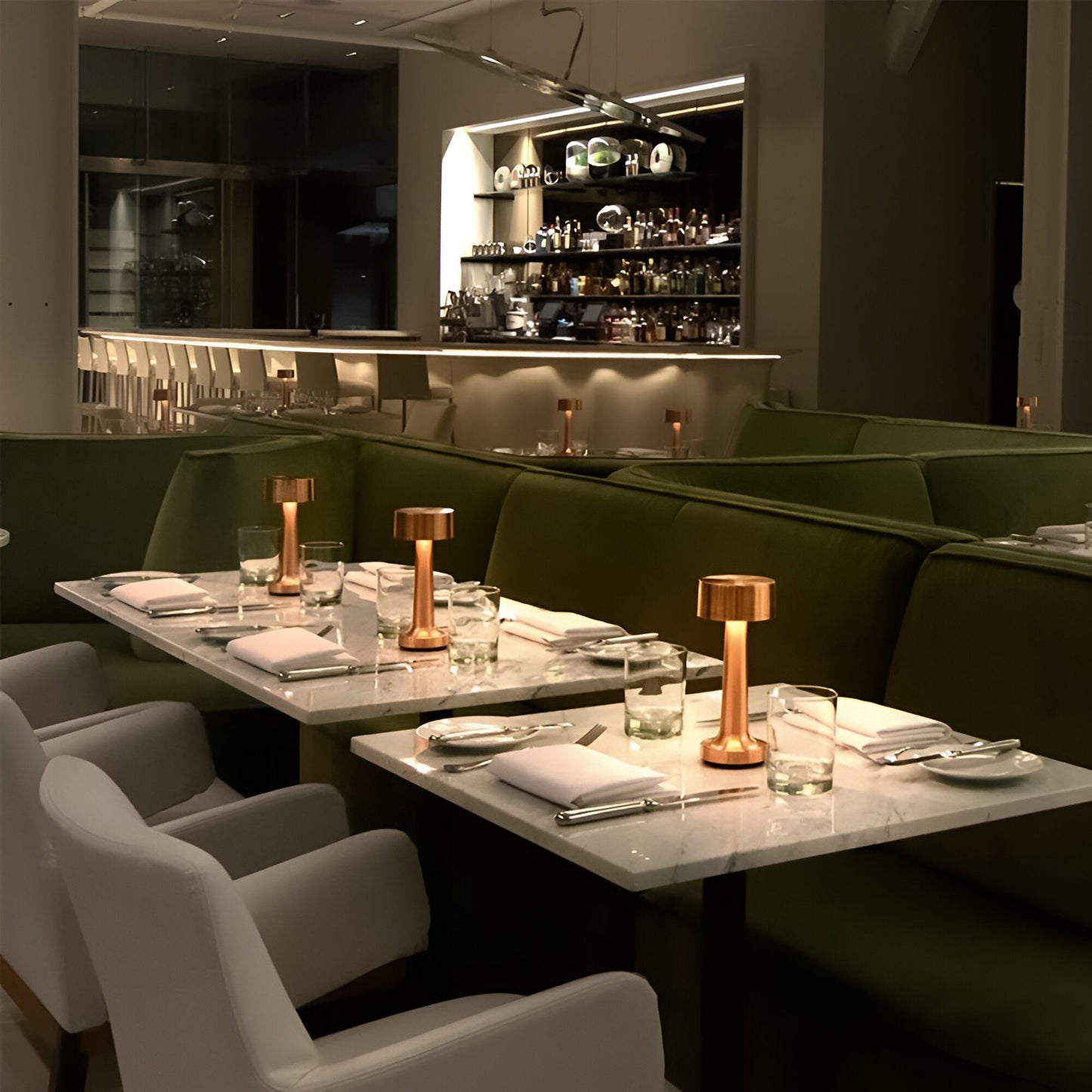Retro Tafellamp met LED en USB – Draadloos Designlampje in Aluminium, Oplaadbaar en Geschikt voor Restaurant of Thuis