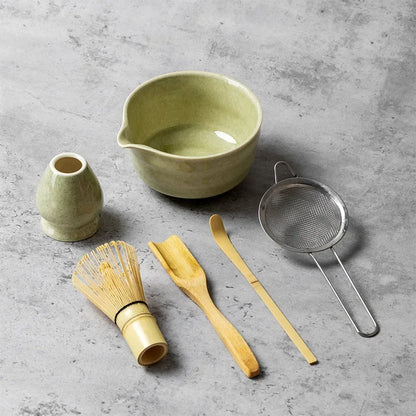 Matcha Theeset 6-delig – Complete Japanse Set met Matcha Kom, Bamboe Klopper, Lepel, Zeef & Houder | Handgemaakt Keramiek & Bamboe | Ideaal voor Ceremoniële Bereiding
