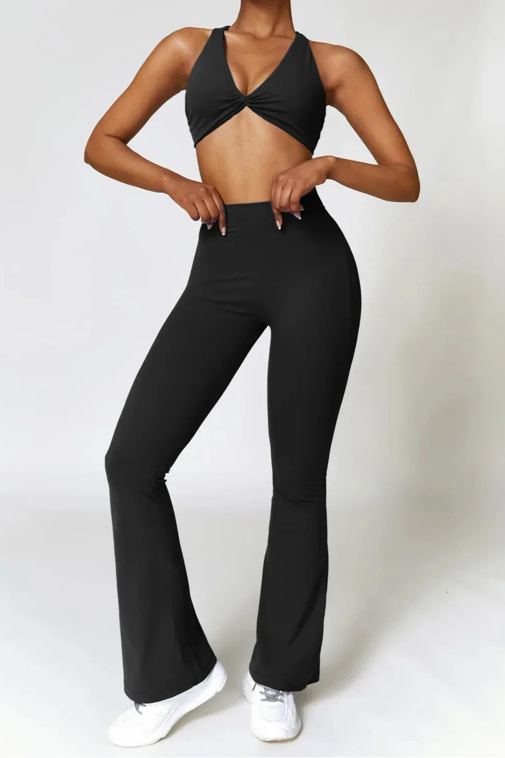 Dames set – flare legging en twist crop top, stretch en comfortabel