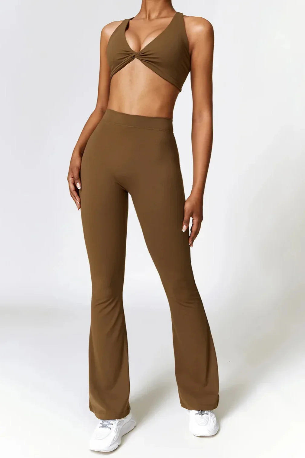 Dames set – flare legging en twist crop top, stretch en comfortabel