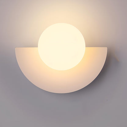 Halfronde Scandinavische Wandlamp – Everest | Minimalistisch Design in Metaal & Acryl met LED Lichtbron | Ideaal voor Hal, Slaapkamer of Woonruimte