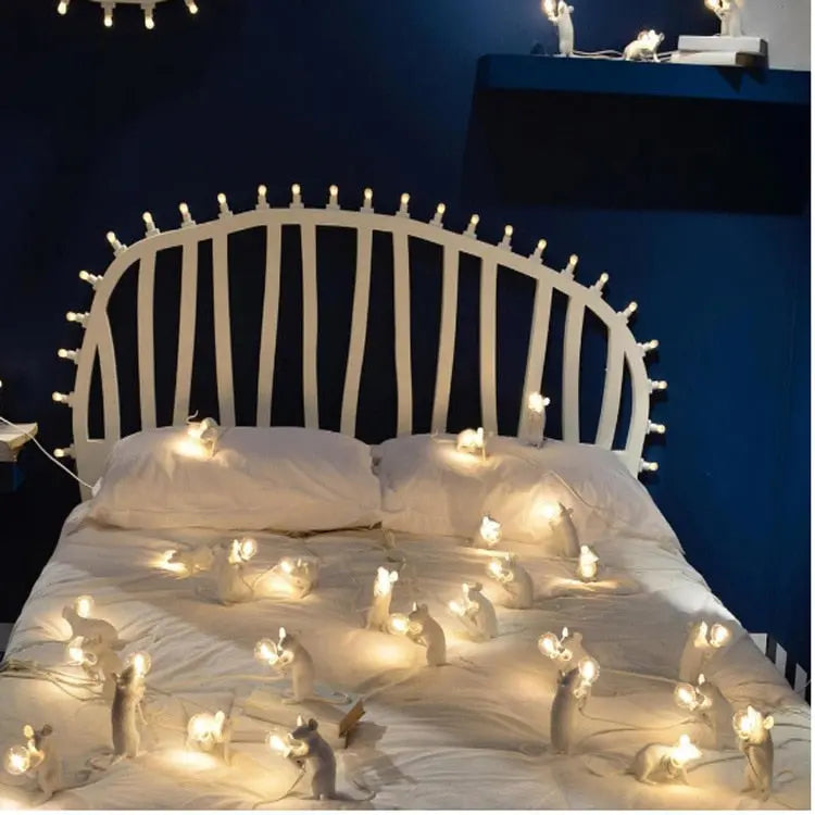 Lumo Mouse Tafellamp – Decoratieve Muislamp met Sculpturale Uitstraling