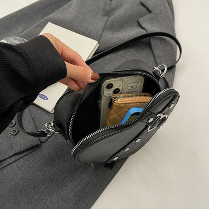 Dames tas – hartvormig, PU leer, rivet design, rood, crossbody