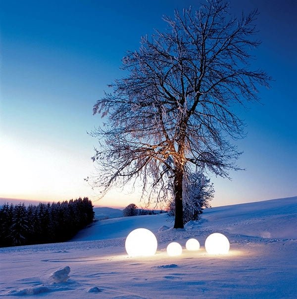 Aurora Garden Sphere – LED Buitenlamp met 16 Kleuren en Afstandsbediening