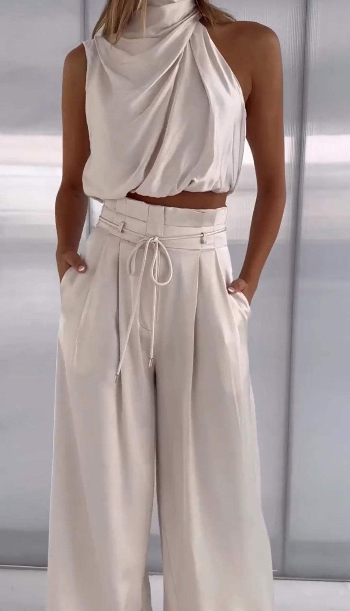Emma | Elegante Halternek Jurk 2