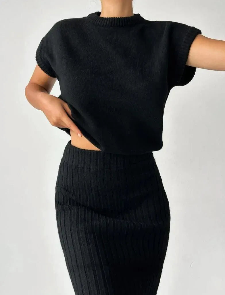 Emma | Stijlvolle Gebreide Crop Top en Rok 8