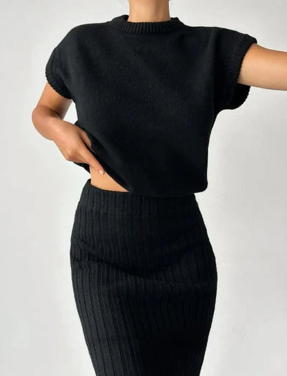 Emma | Stijlvolle Gebreide Crop Top en Rok 8