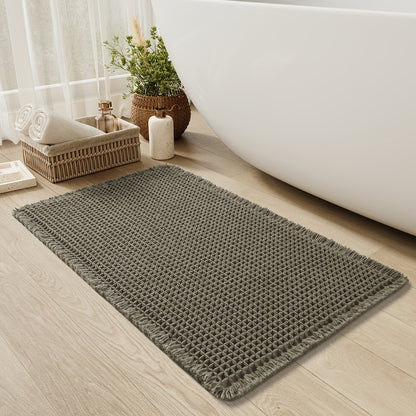 AquaLuxe | Elegant Antislip Polyester Bath Mat with Waffle Design 1