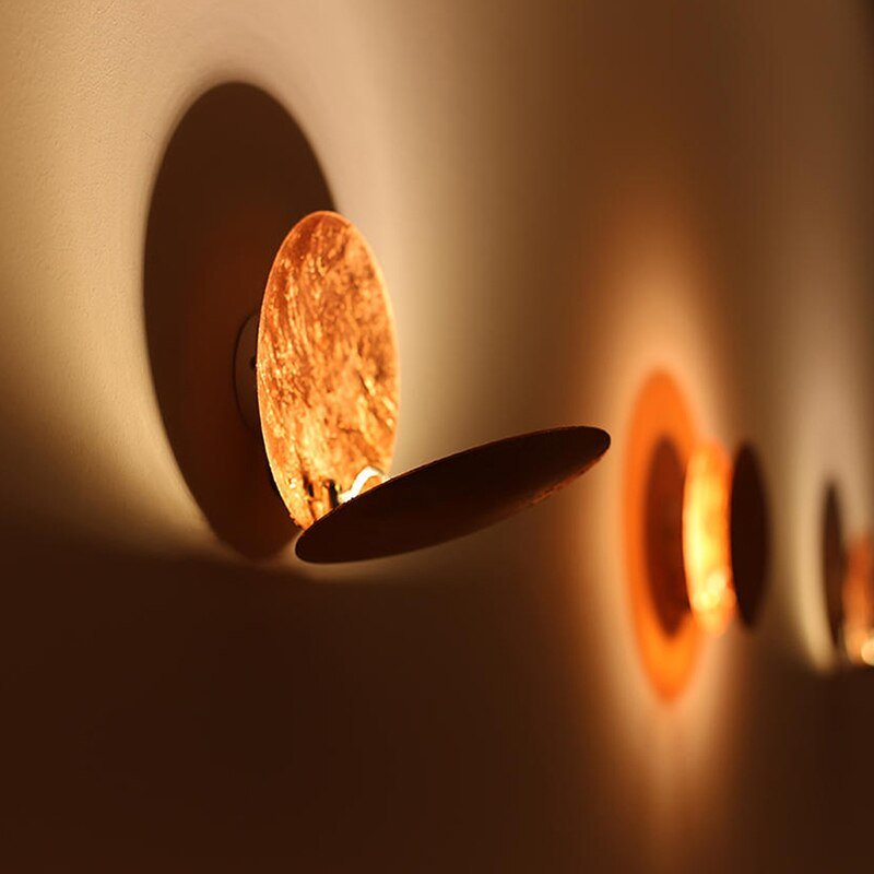 Eclipse LED Wandlamp – Gouden Zonsverduistering Design voor Luxe Sfeerverlichting