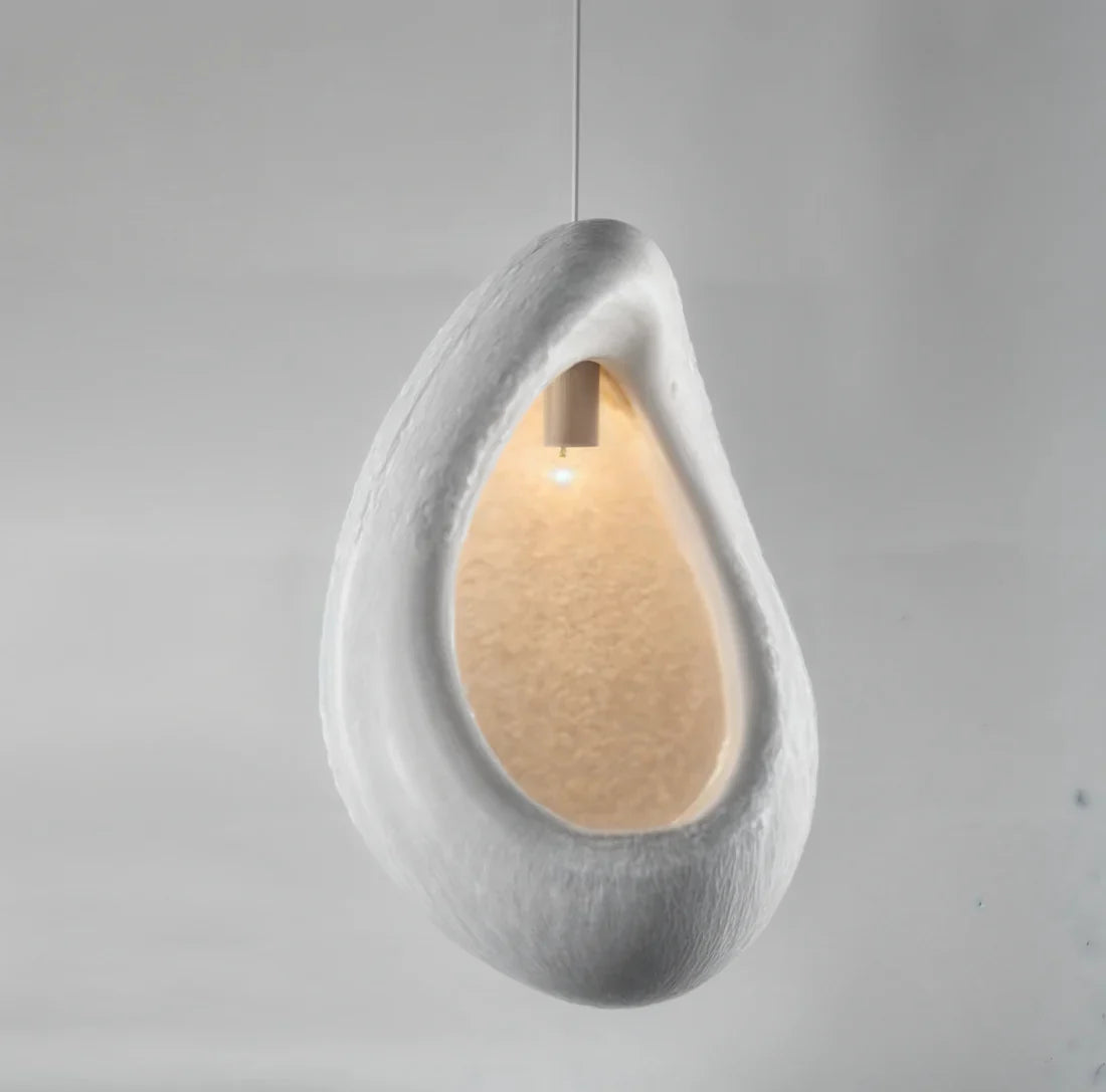 Seren Minimalistische Hars Plafondlamp – Moderne Dimbare Designlamp met Warm Licht voor Sfeervolle en Rustige Interieurs