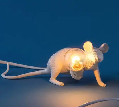Lumo Mouse Tafellamp – Decoratieve Muislamp met Sculpturale Uitstraling