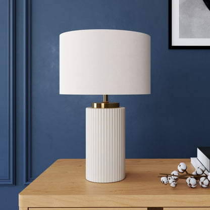 Cerona Keramische Tafellamp – Ribbelstructuur en Stoffen Kap in Tijdloos Design