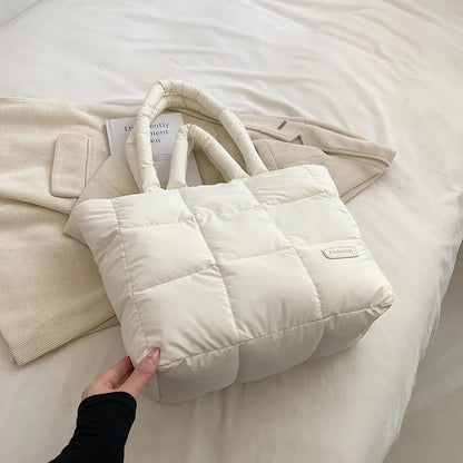 Gewatteerde Tote Tas – Luxe Nylon Dames Tas met Ruime Indeling & Tijdloos Design