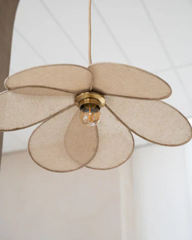 Bloom Leaf Hanglamp – Elegante Bloemvormige Verlichting met Natuurlijke Accenten