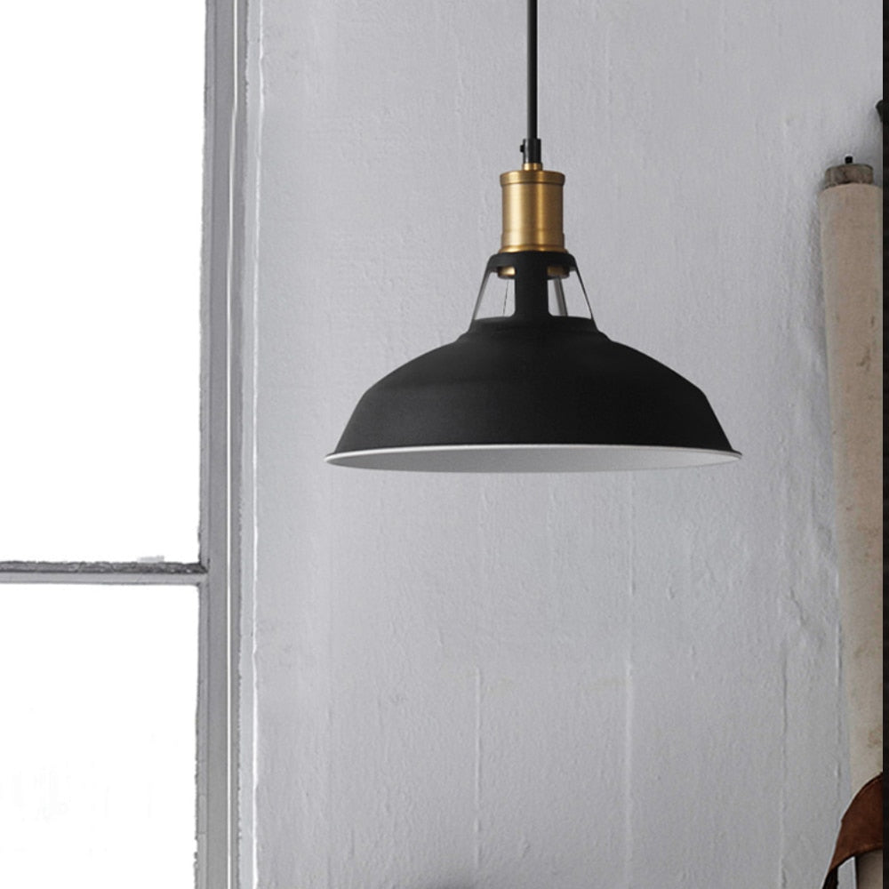 Noirlo Vintage Metalen Hanglamp – Verstelbare Industriële Lamp met Zwart of Wit Design