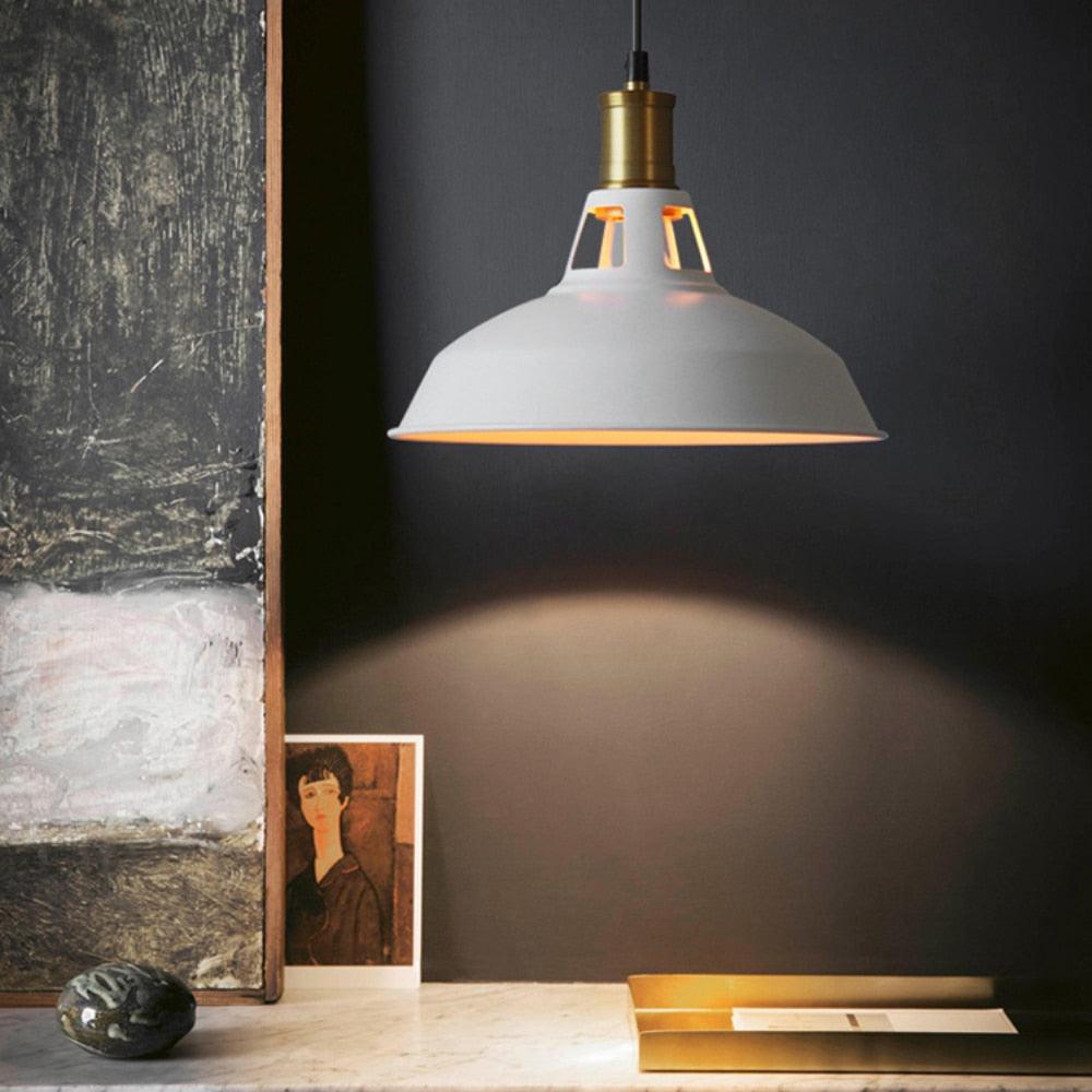 Noirlo Vintage Metalen Hanglamp – Verstelbare Industriële Lamp met Zwart of Wit Design