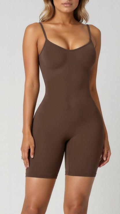 Core Sculpting Bodysuit tot halverwege de dij met gerichte shaping