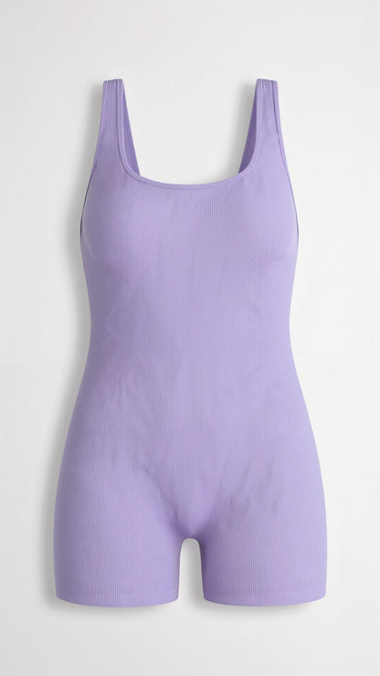 Geribbelde bodysuit met vierkante halslijn en slip-achtige onderkant